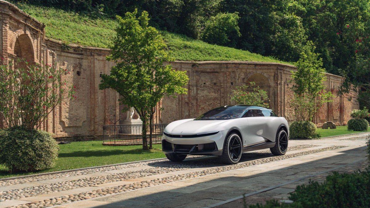 Пининфарина дизайнер