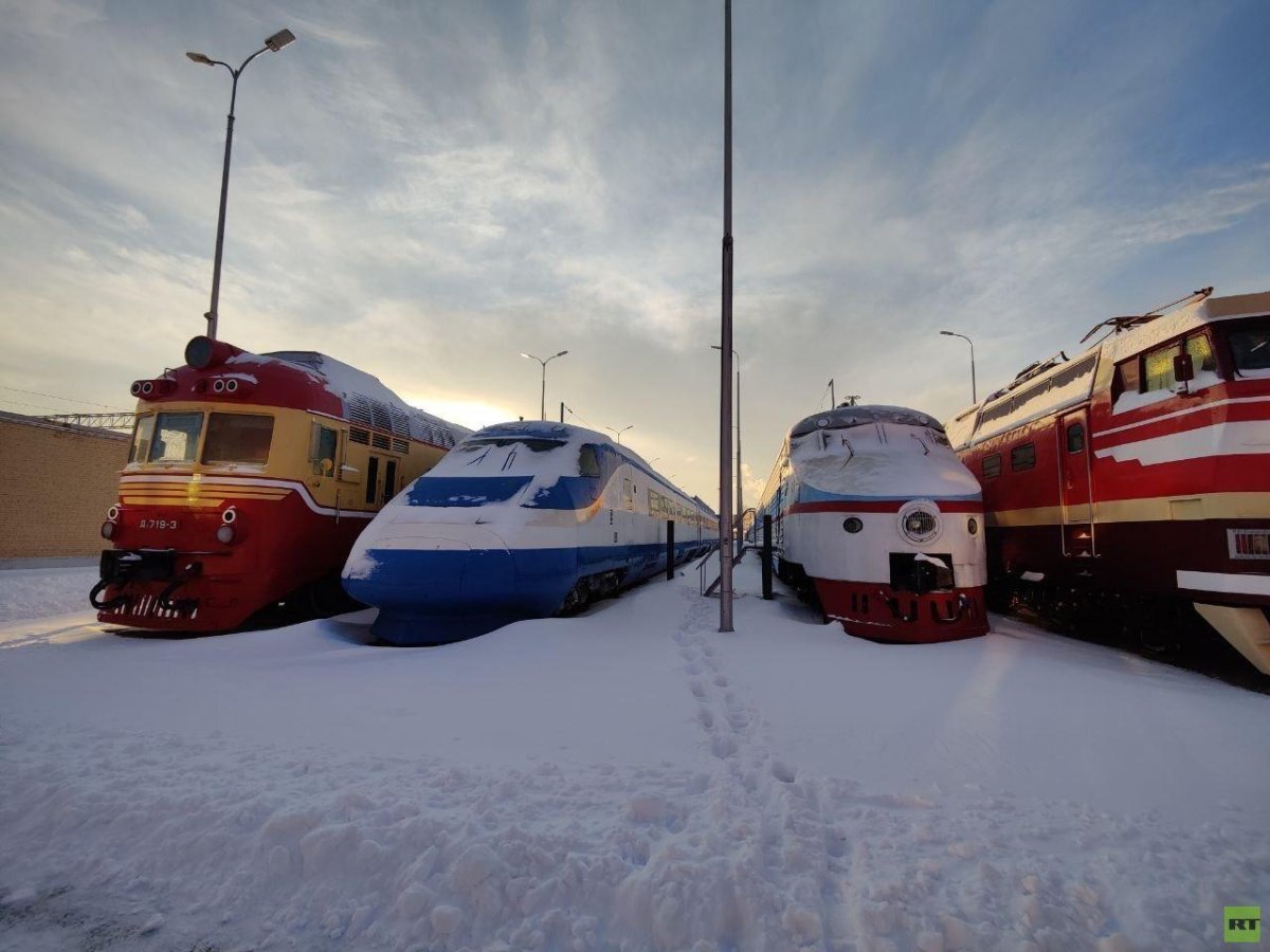Скоростной электропоезд Сокол 250