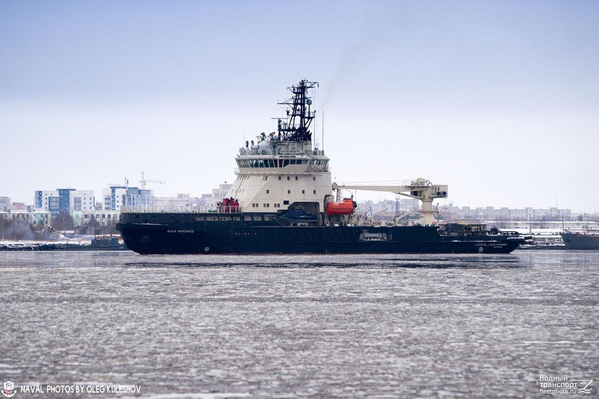Дизель-электрический ледокол проекта 21180 «Илья Муромец»