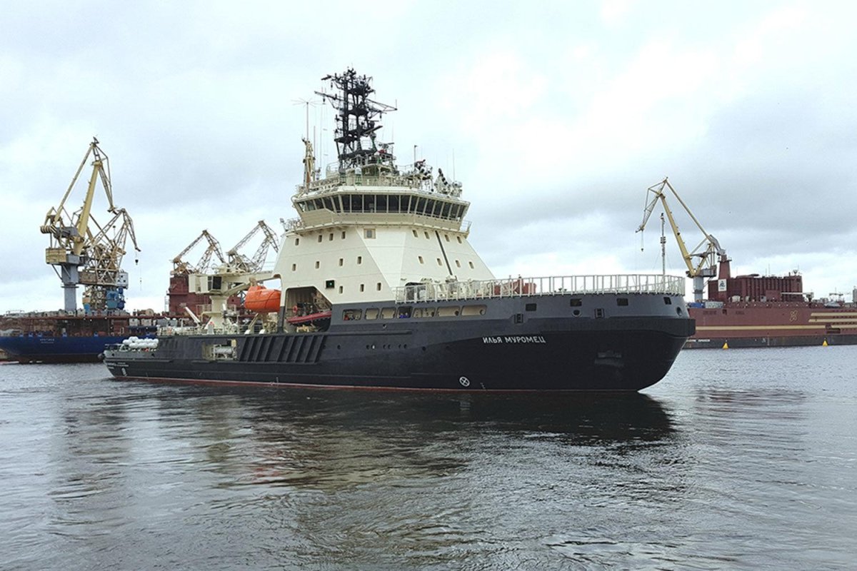 Военный ледокол России Илья Муромец