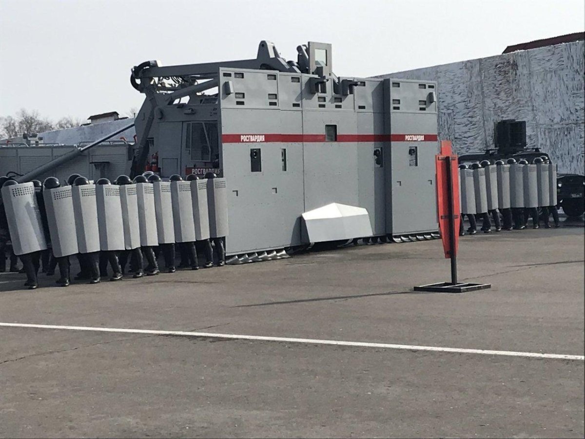 Комплекс стена Росгвардия