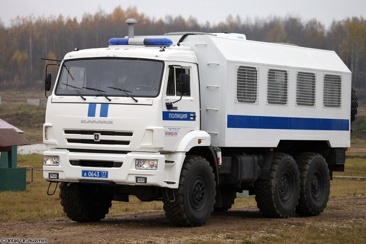 КАМАЗ 5350 полиция