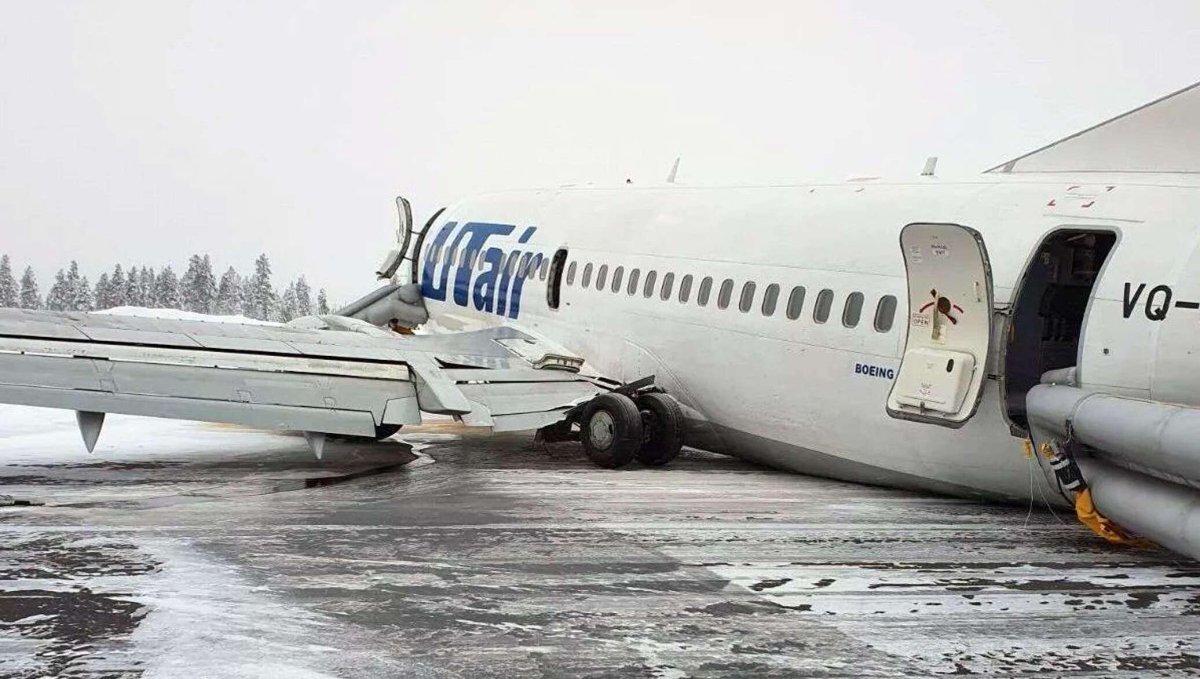 Усинск ЮТЭЙР 737