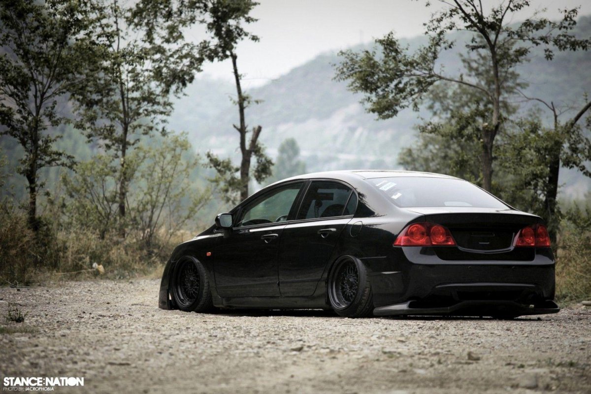 Honda Civic 4d stance