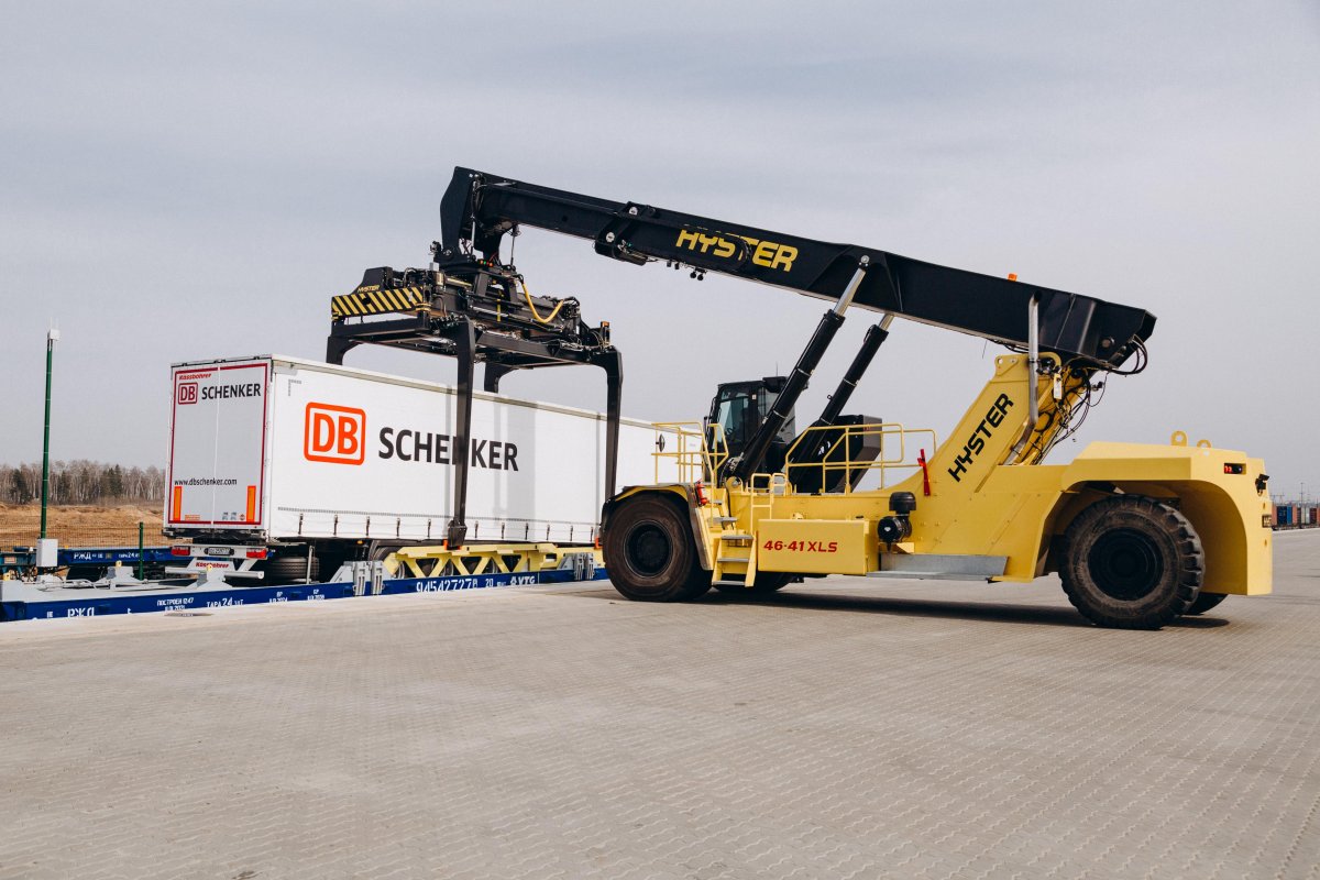 Белый раст логистический центр