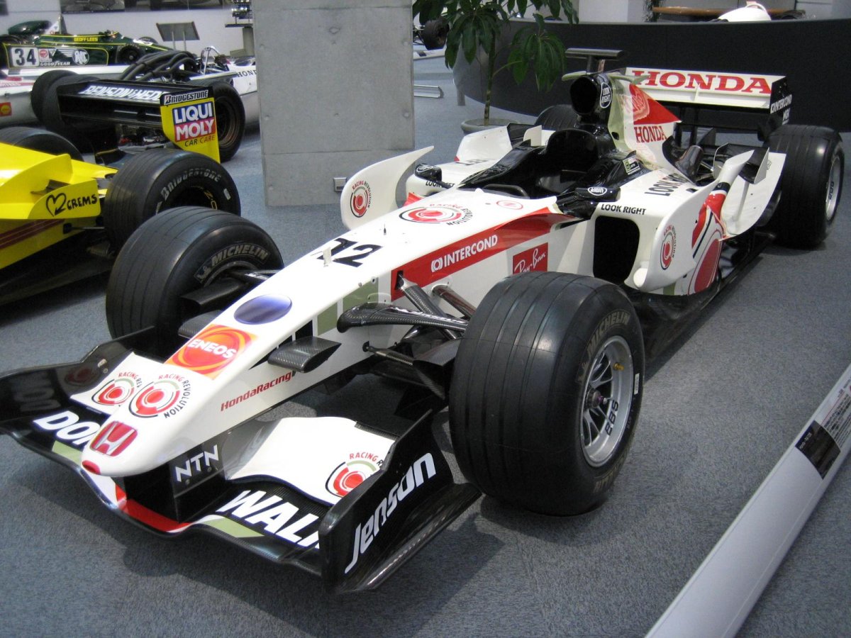Honda ra106