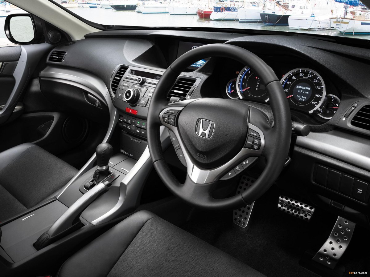 Honda Accord 8 универсал