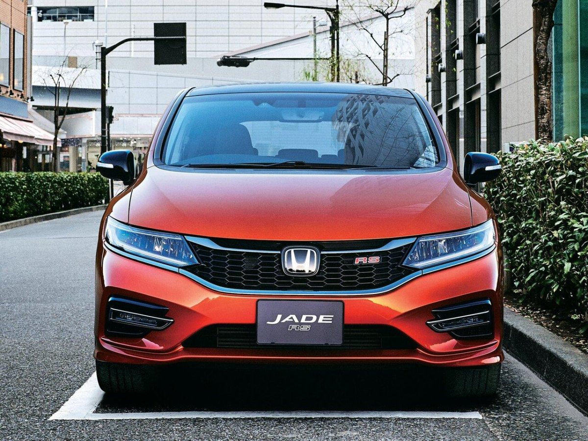 Honda Jade 2017