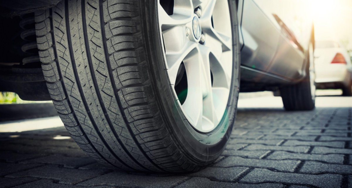 Шина машины