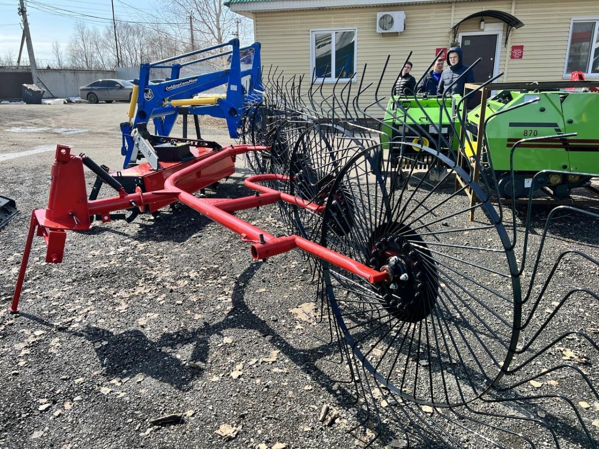 Грабли ворошилки кормилец 4 колеса