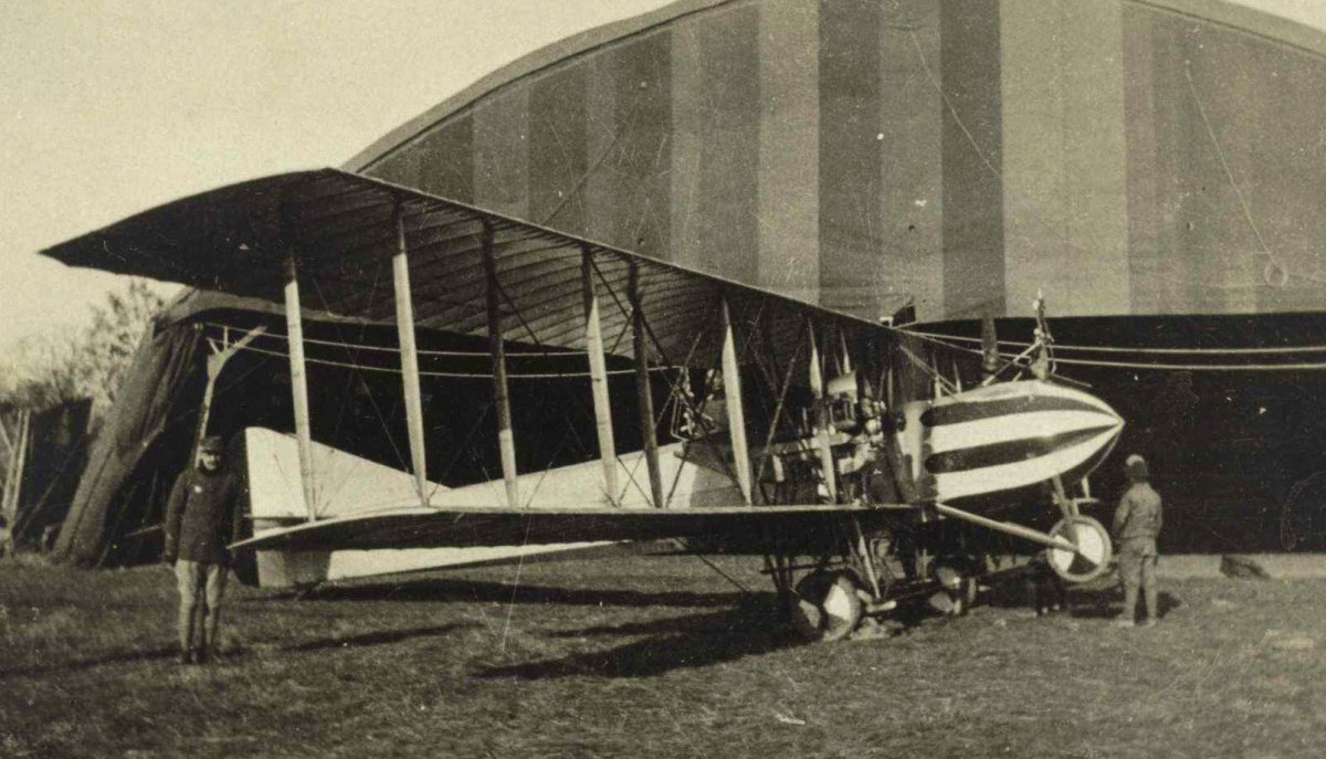 Caudron r.4