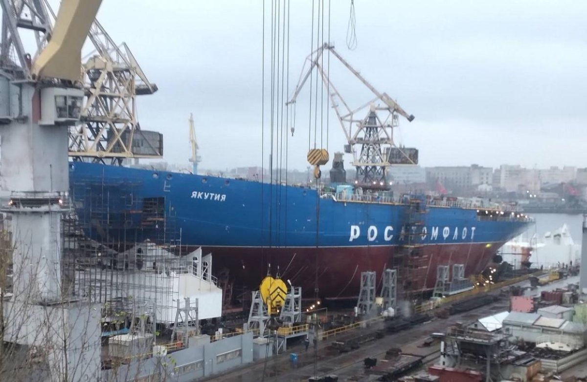 Ледокол 22220 Якутия