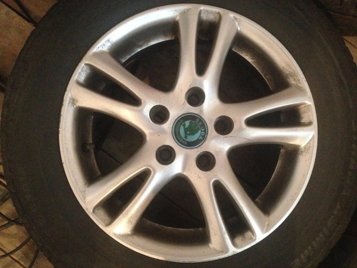 Диски на Шкода Октавия а5 r15