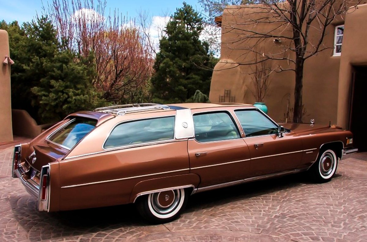 Cadillac Fleetwood 1976