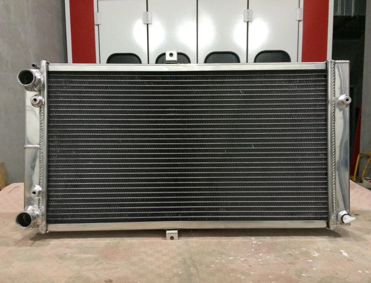 Радиатор ВАЗ 2112 16 клапанов