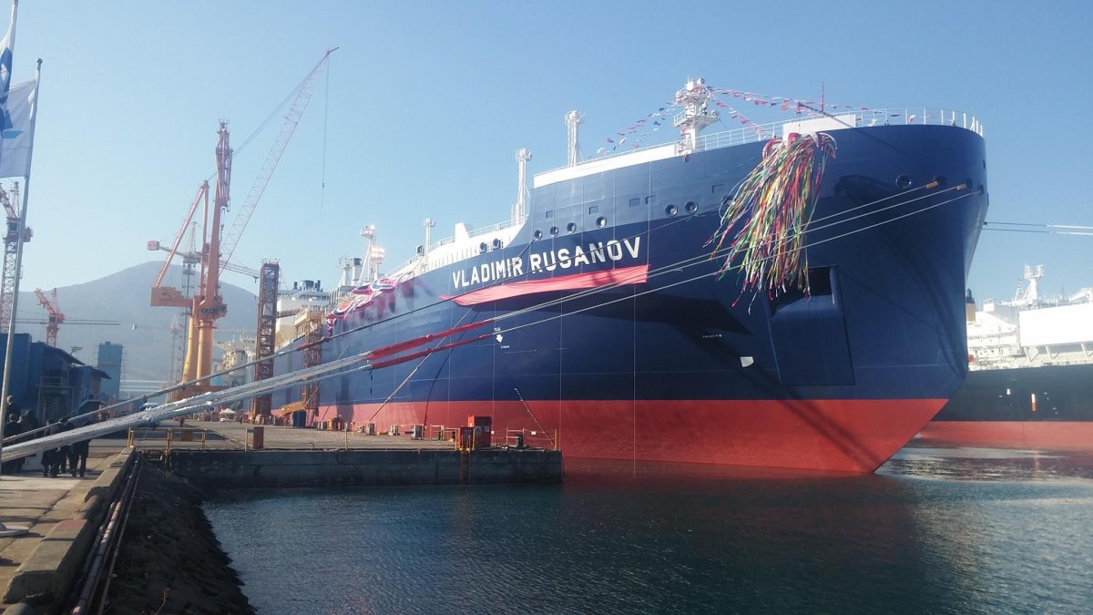 Владимир Русанов танкер