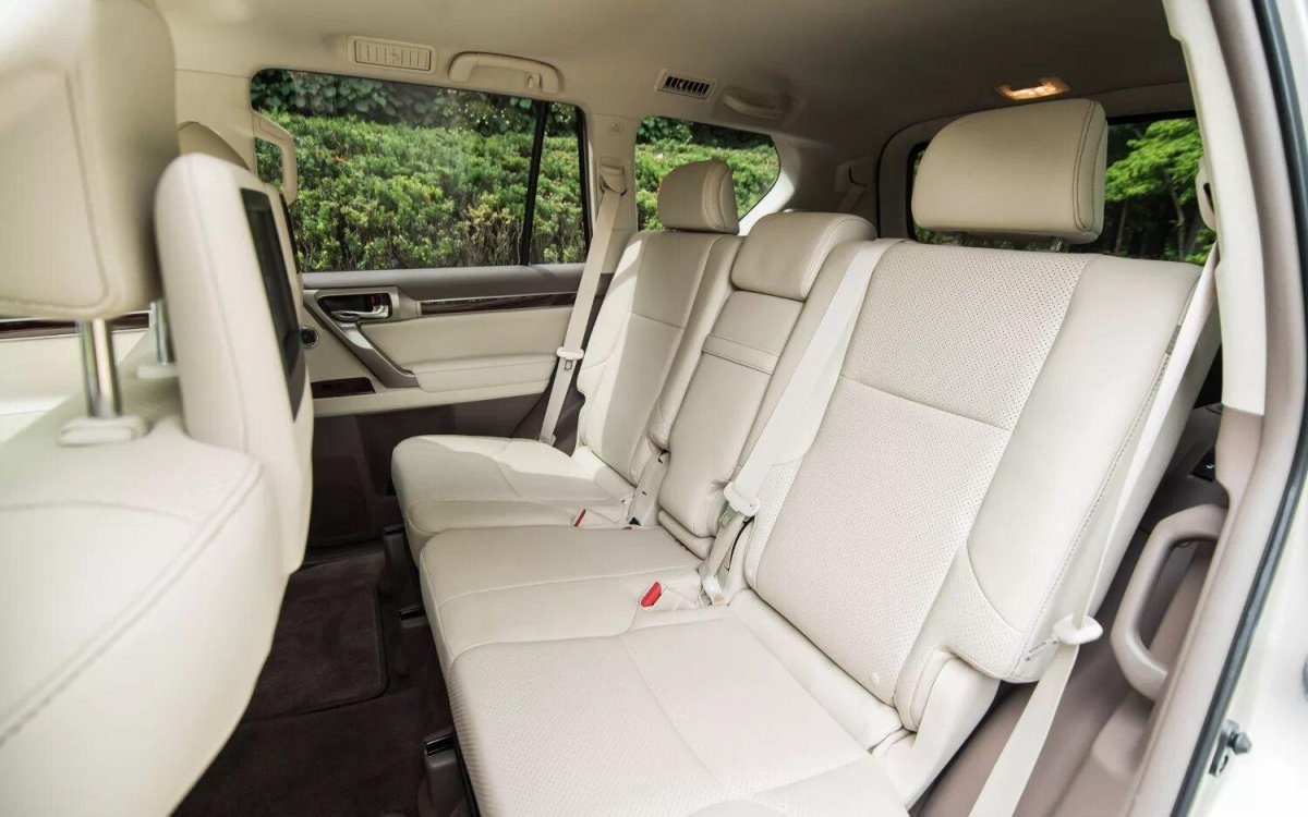 Лексус 460 GX белый салон