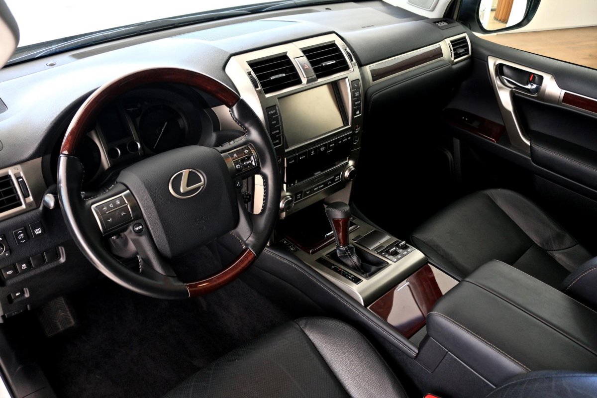 Лексус gx460 2018