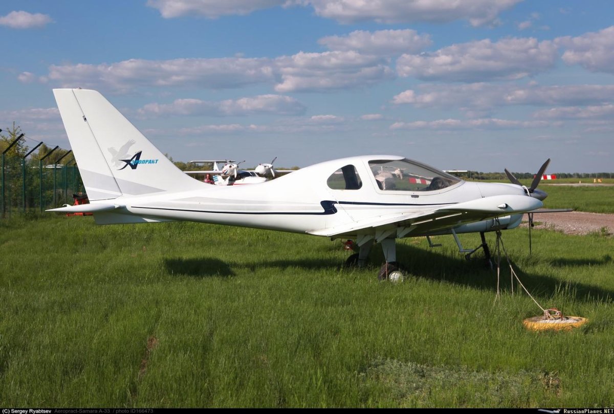 Самолет Аэропракт а33