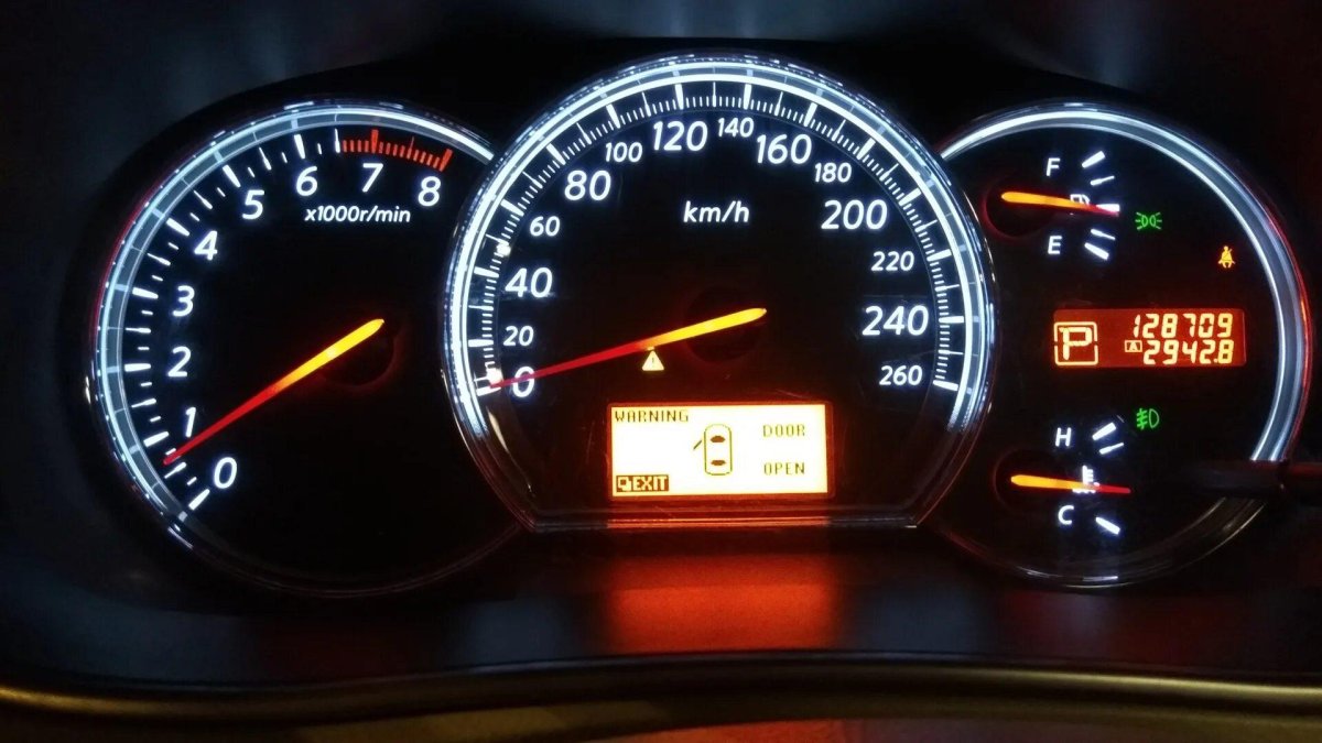 Ниссан Теана j32 табло