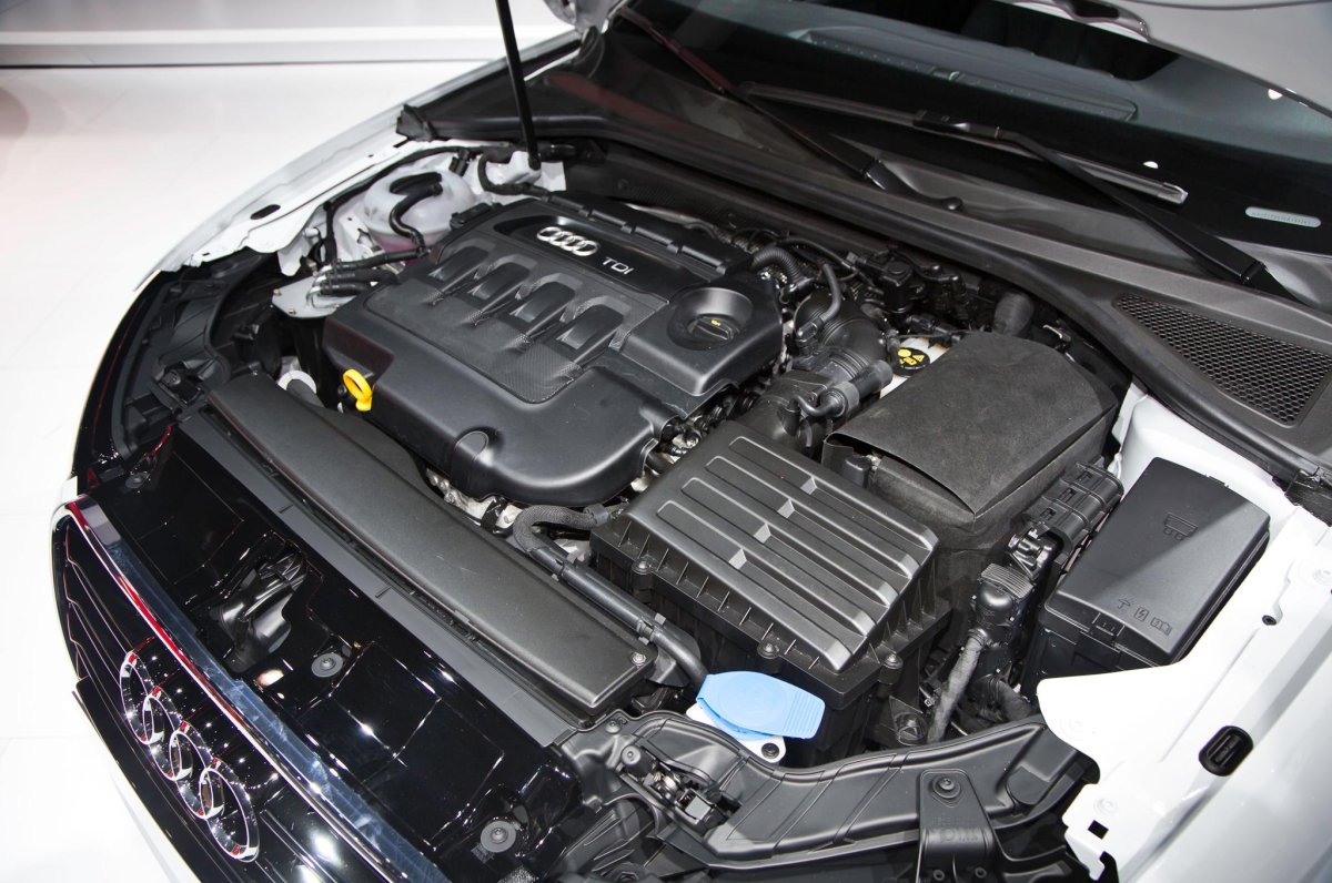 Двигатель r20a3