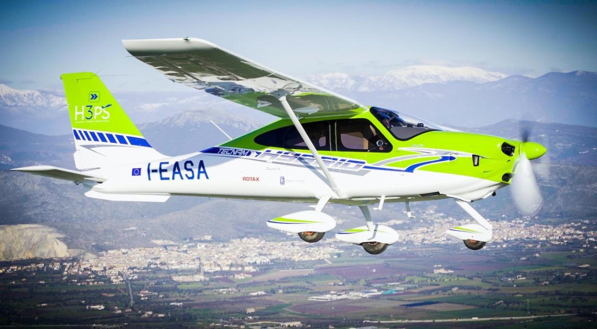 Tecnam p2010
