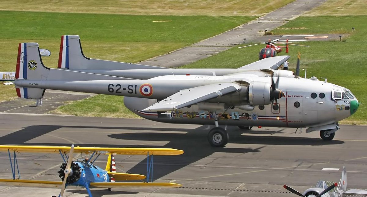 Карго самолет