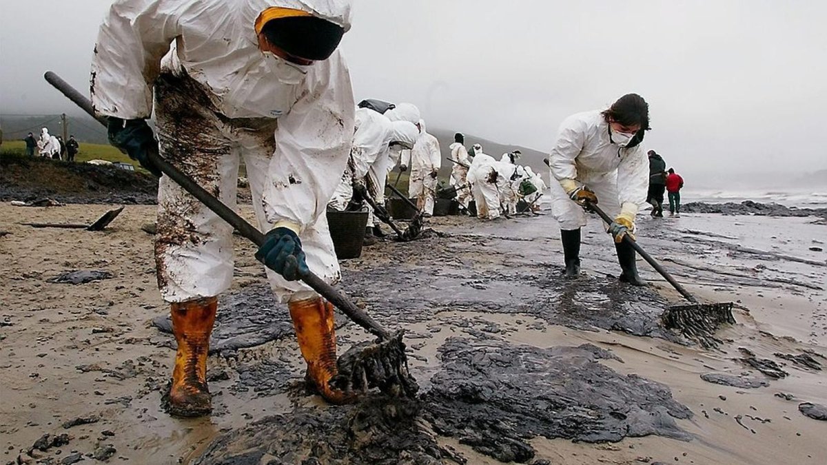 Нефтяной танкер Prestige катастрофа