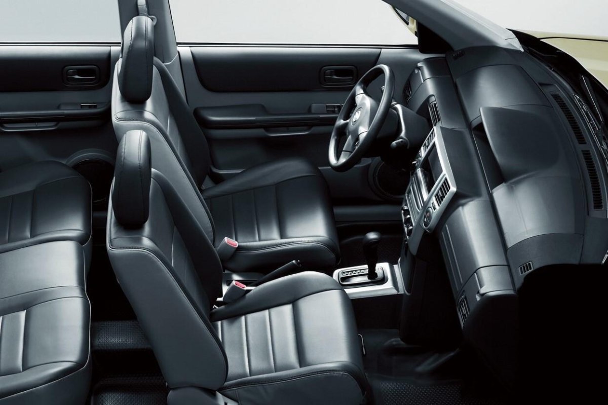 Nissan x-Trail t30 салон
