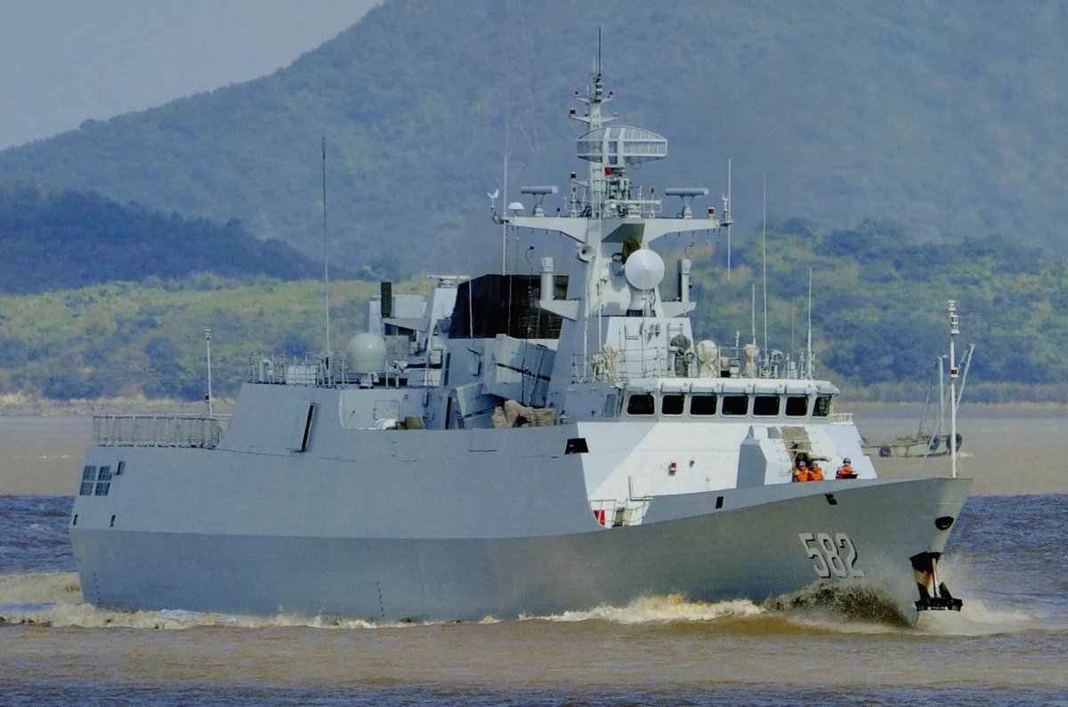 Корвет Тип 037