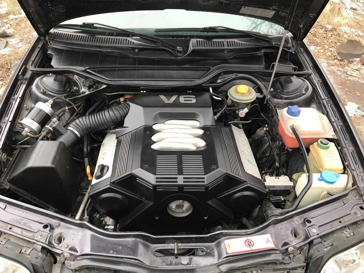 Ауди 100 v6
