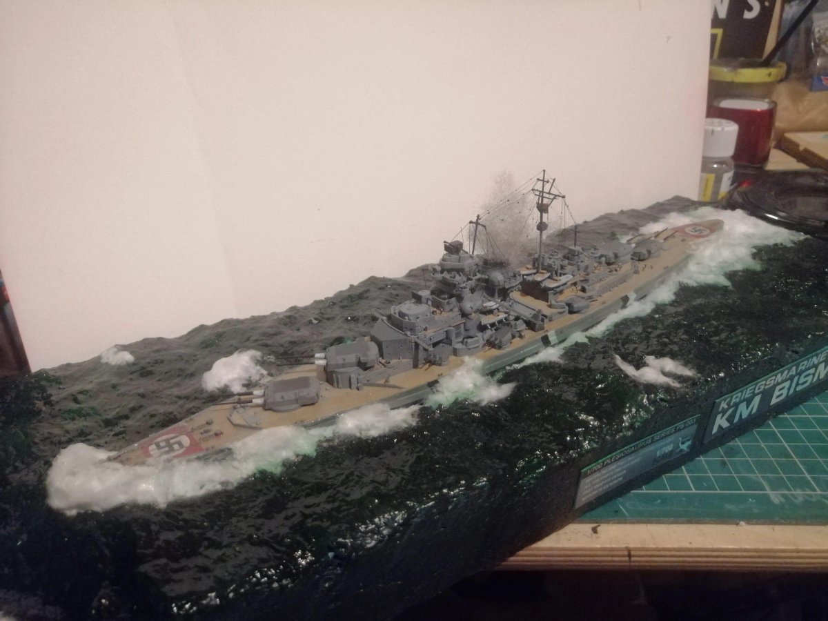 Диорама линкор Тирпиц