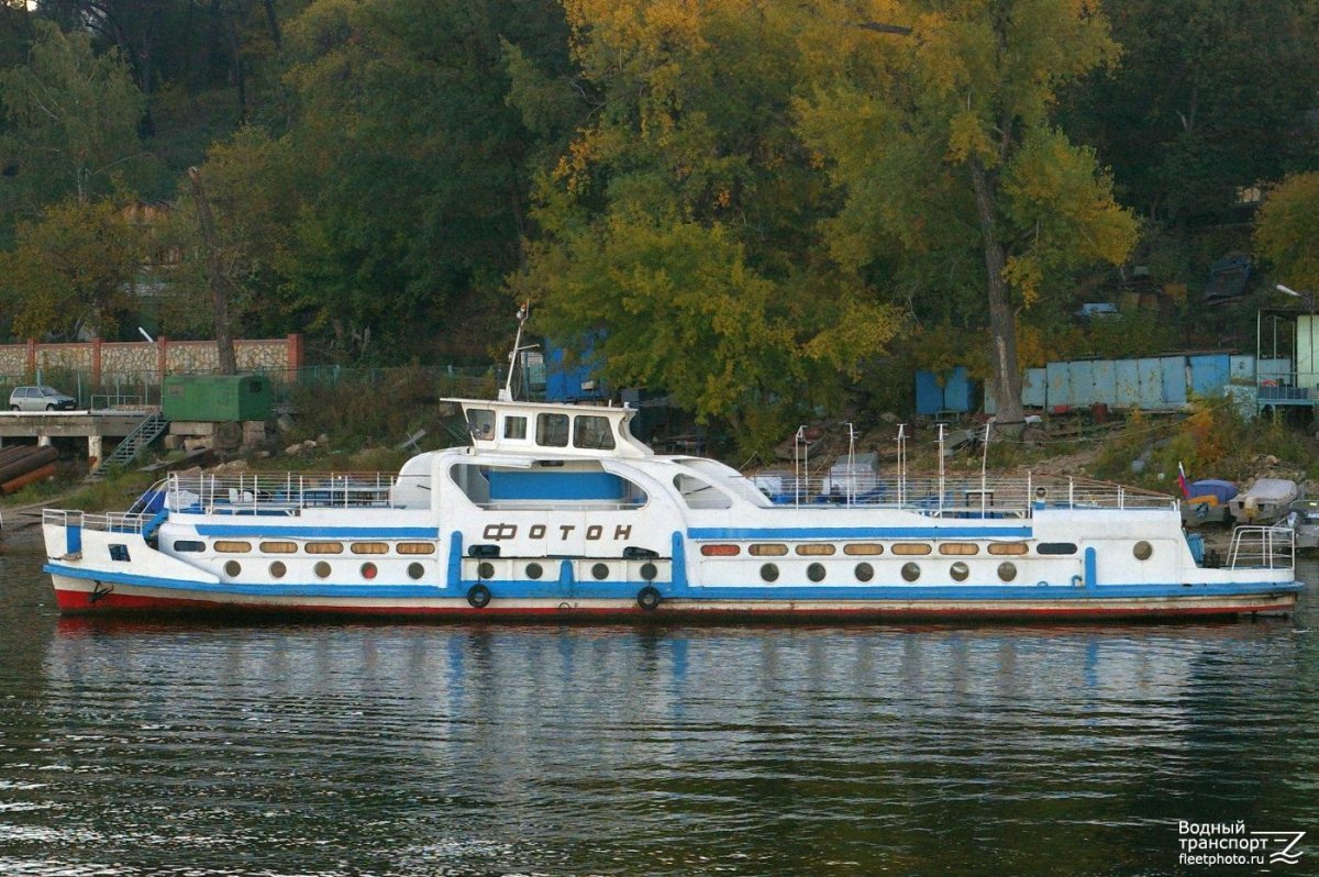 Теплоход Фотон Самара