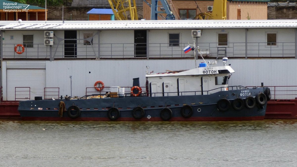 Теплоход Фотон