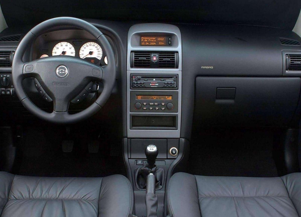 Opel Astra g 2000 хэтчбек салон