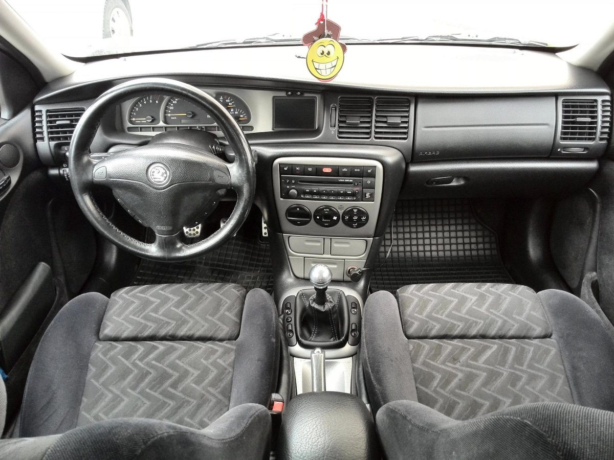 Опель Вектра б 1998 салон