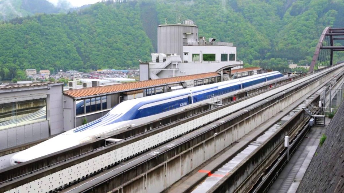 Японский Маглев mlx01-901