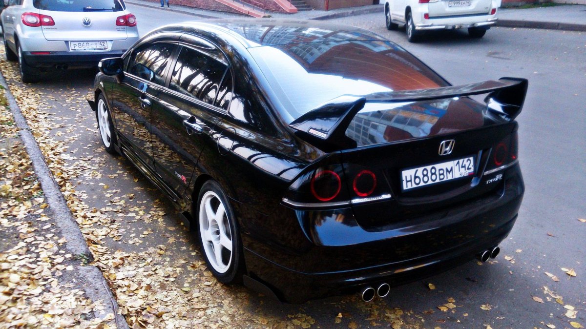 Спойлер мюген Цивик 4д