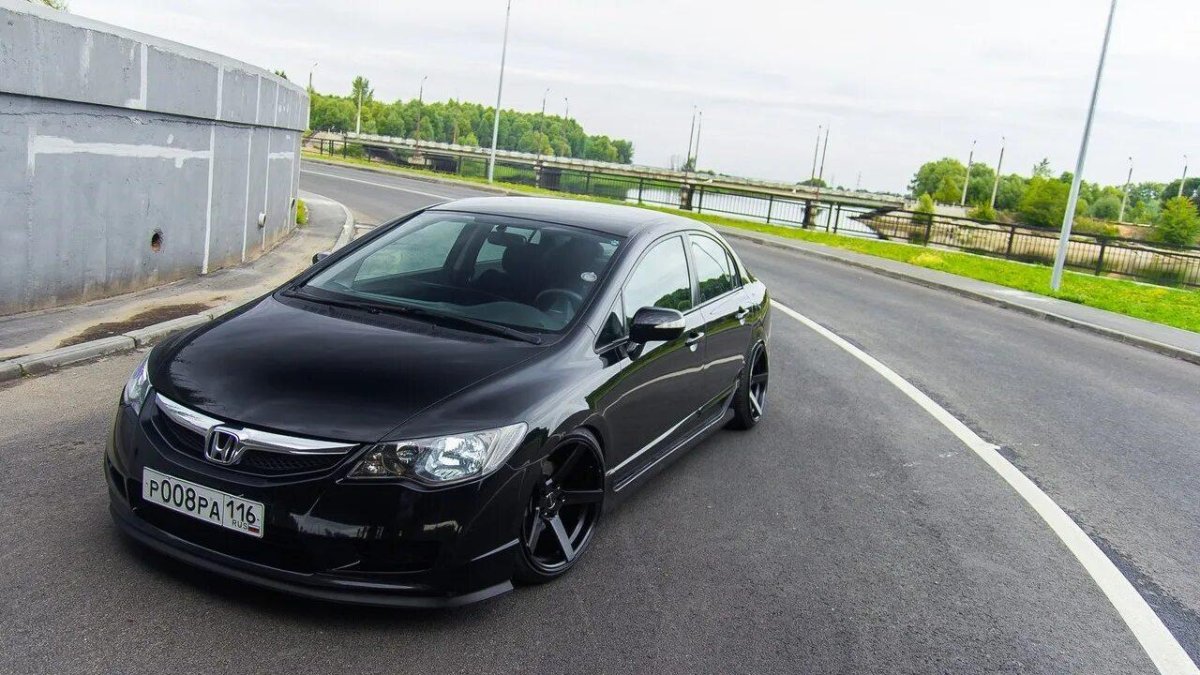Honda Civic 2012 черный