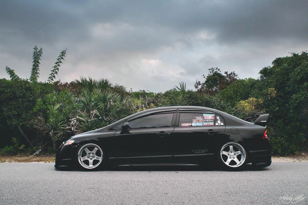 Honda Civic 4d stance