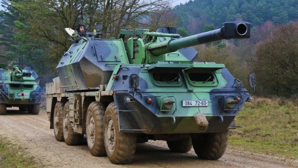 152-Мм САУ SHKH vz. 77 Dana.