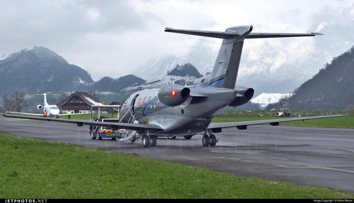 Самолёт Пилатус ПС 24