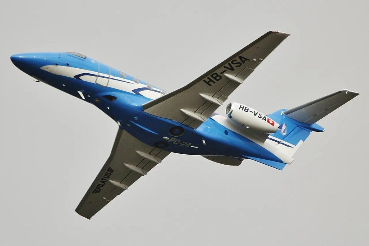 Ra-01577 Pilatus pc24
