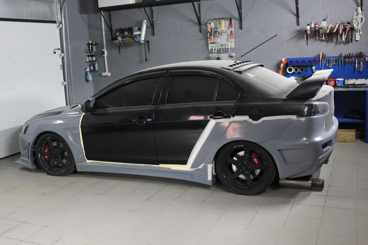 Mitsubishi Lancer x Accolade gt400