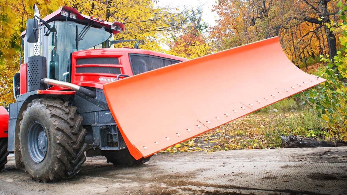 Трактор к 424