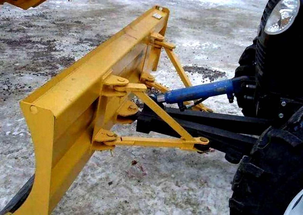 Отвал бульдозерный механический для трактора МТЗ-1221