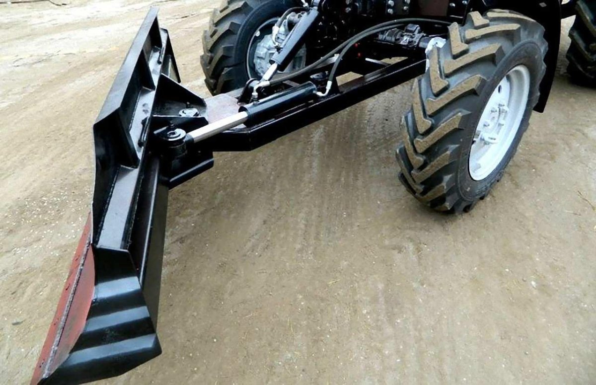 Отвал МТЗ 82 гидроповоротный