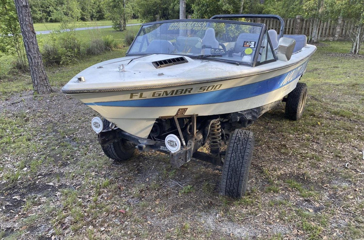 Лодка в пикап