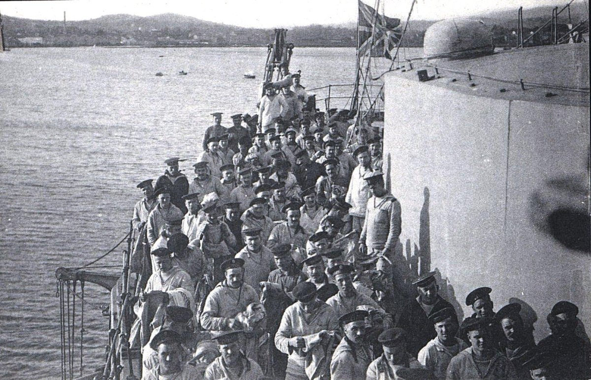 Матросы броненосец Слава