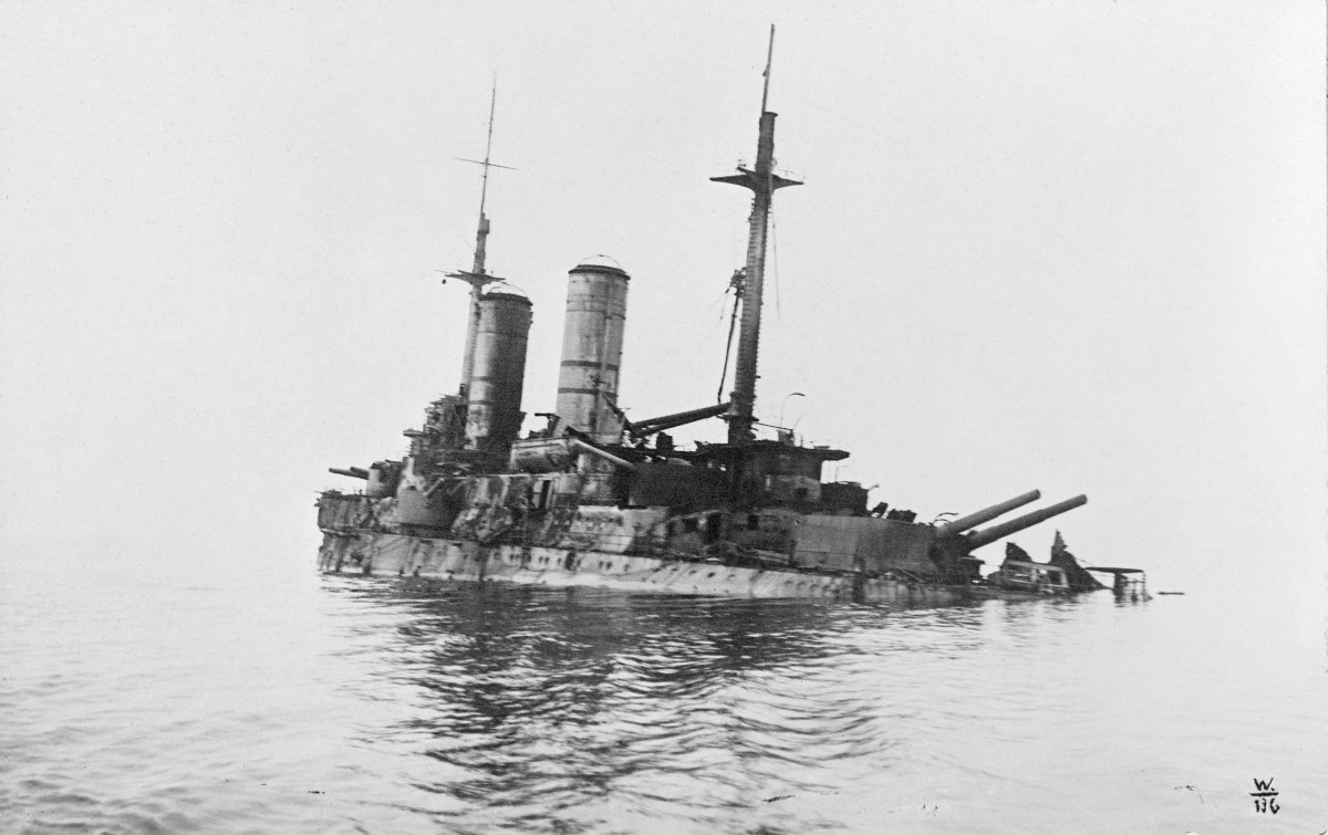 Линкор Слава России